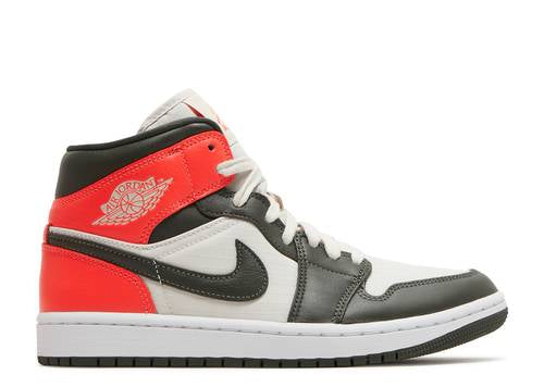 Jordan 1 Mid Newsprint Light Orewood Brown (W)