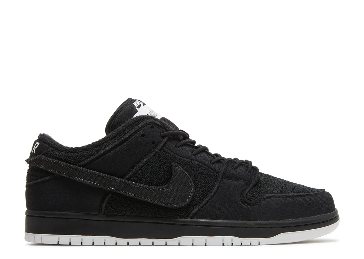 Nike Dunk SB Low Gnarhunter (USED)