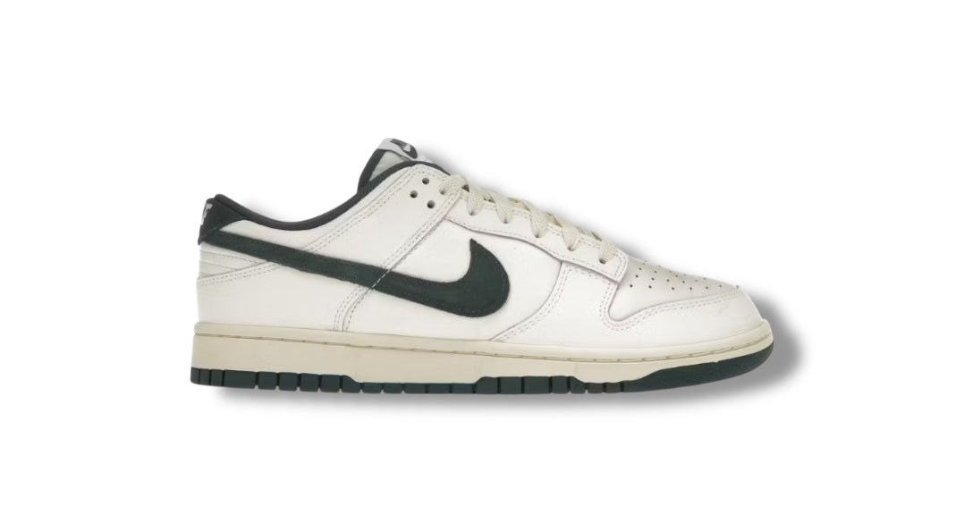 Nike Dunk Low "Deep Jungle"