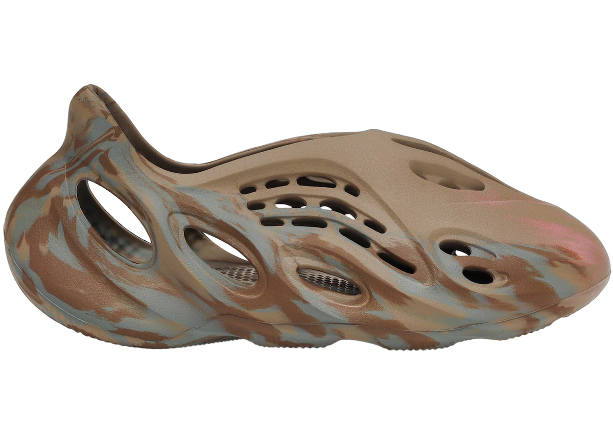 Yeezy Foam RNNR MX Sand Grey
