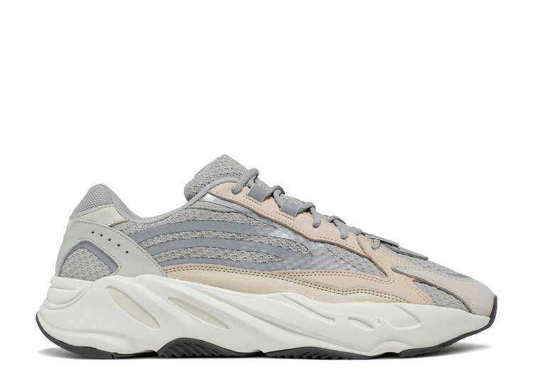 adidas Yeezy Boost 700 V2 Cream (USED)