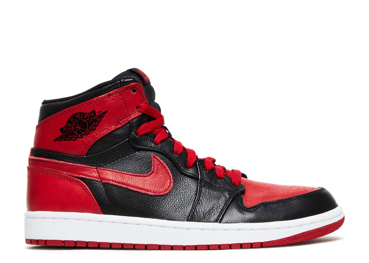 Jordan 1 Retro Banned (2011)